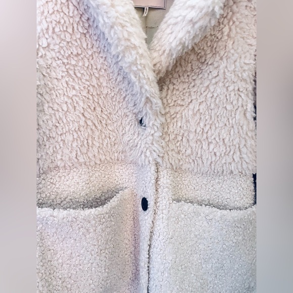 BCBG GENERATION Cream Sherpa Coat L - Picture 2 of 5